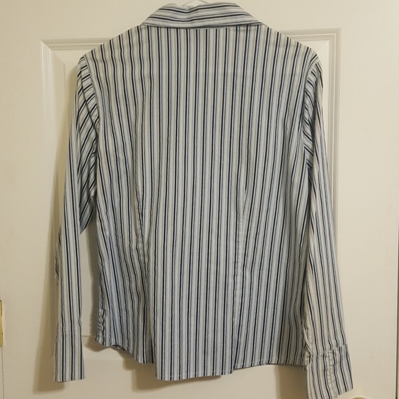 Women's Striped Long Sleeve Shirt - Picture 2 of 4